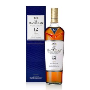 Botella de whisky Macallan 12 años Double Cask con su caja.