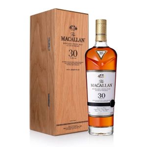 Botella de whisky Macallan 30 años Sherry Oak 2024 con estuche de madera.