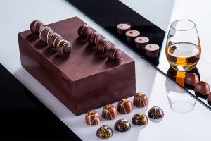 Disfruta del arte de maridaje de whisky y chocolate y descubre la experiencia de fusionar estos dos sabores
