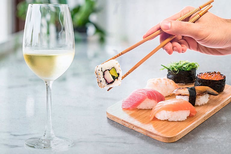 maridar el mejor vino para acompañar tu comida asiática preferida y disfrutar más que nunca de estos exóticos platos